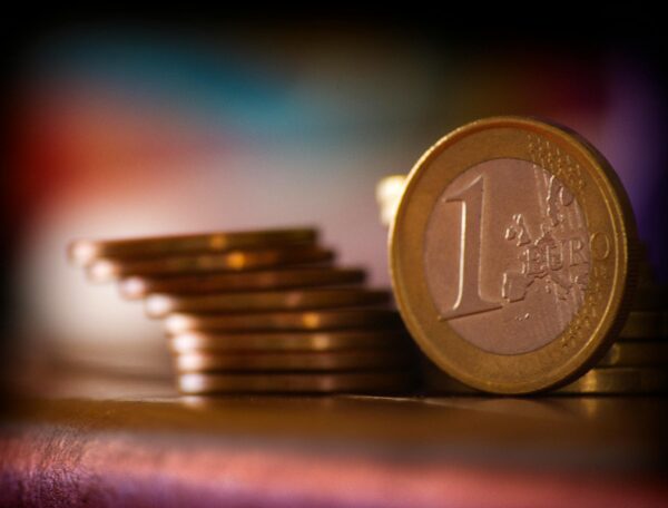 pexels-carlos-pernalete-tua-210498-730647